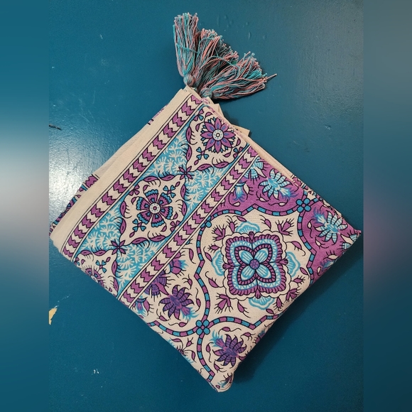 Tapestry - Picture 5 of 7